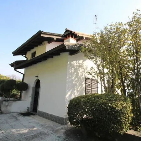 Pietro By Interhome * Στρέσα